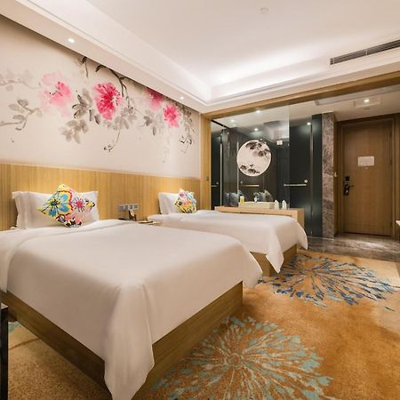 Paco Hotel Tаojin Metro Guangzhou - Free Shuttle Bus For Centen Fair Exterior foto